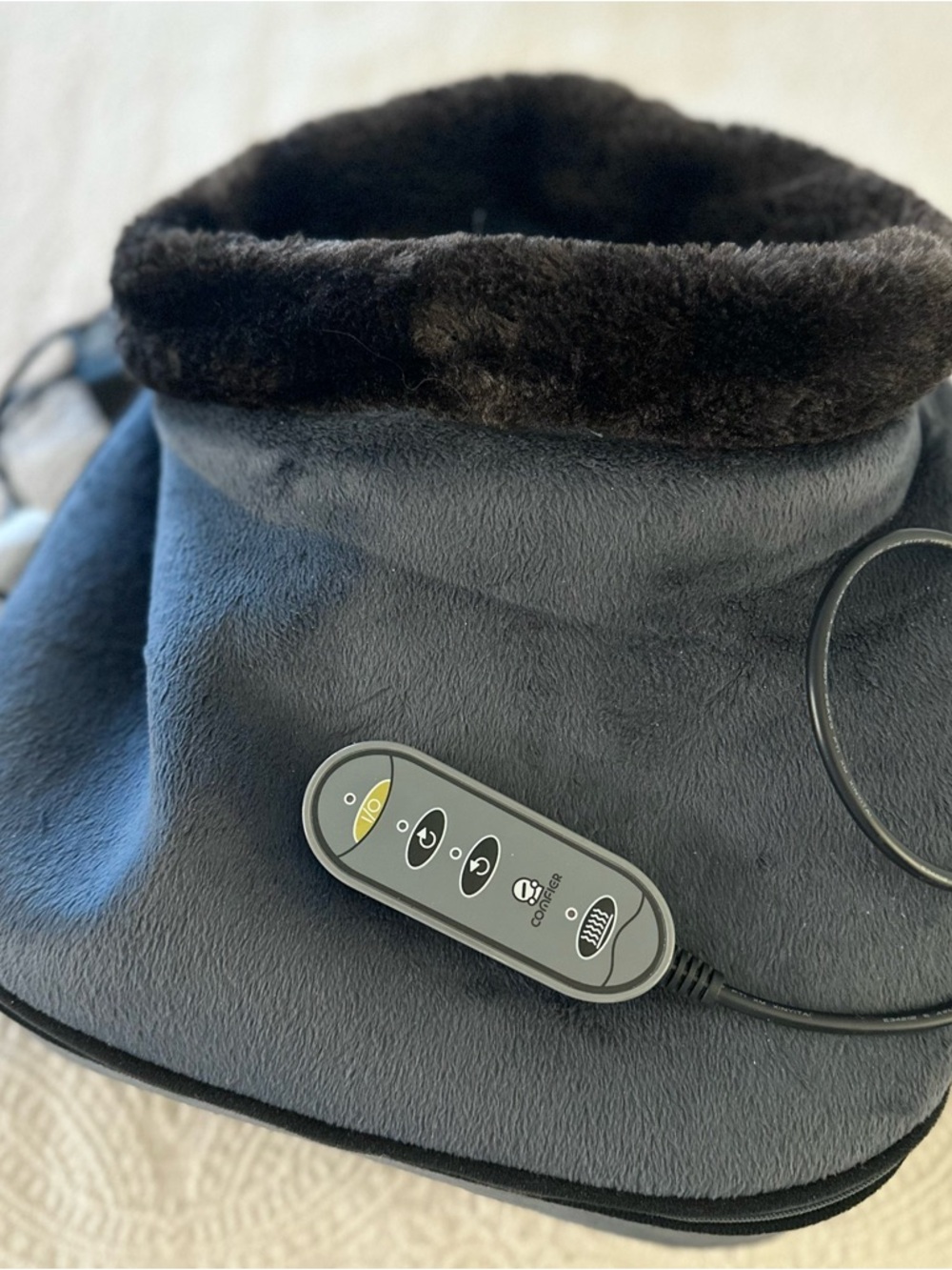 COMFIER Shiatsu Foot Massage with Heat- Kneading Heat  CF 5202N